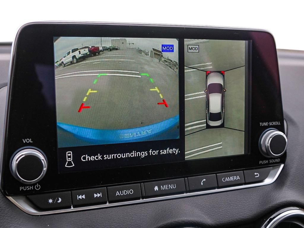 New 2025 Nissan Sentra SR w/ SR Premium Package FWD image 15