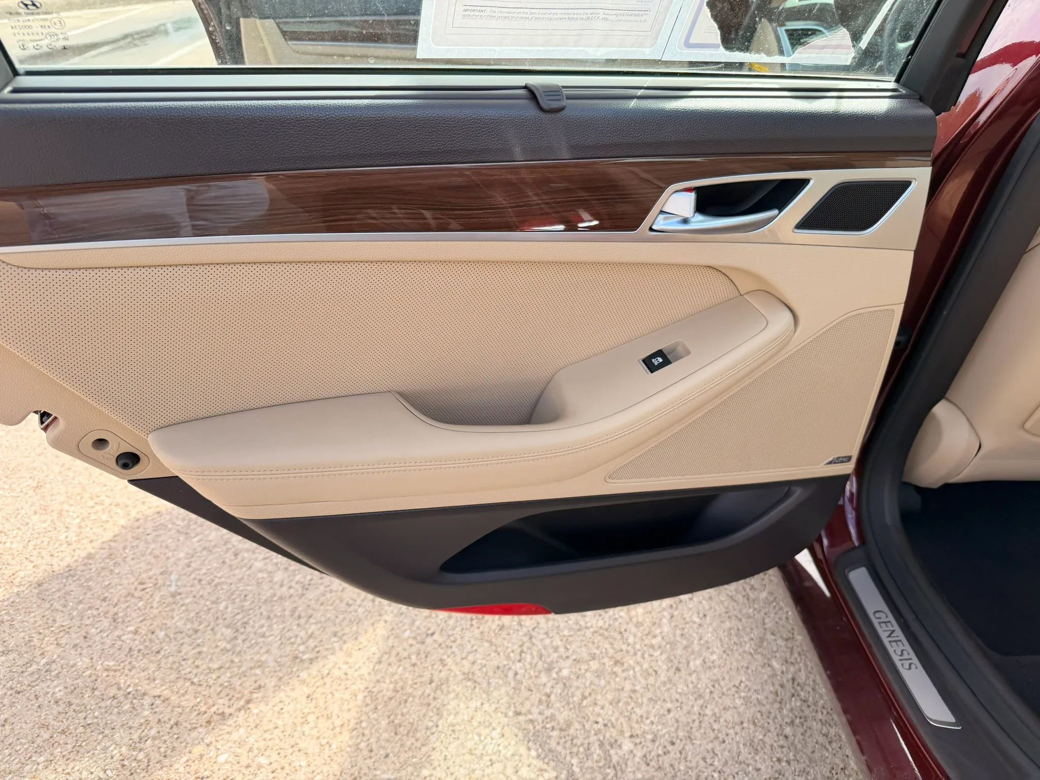 Used 2016 Hyundai Genesis 3.8 w/ Option Group 03 image 13