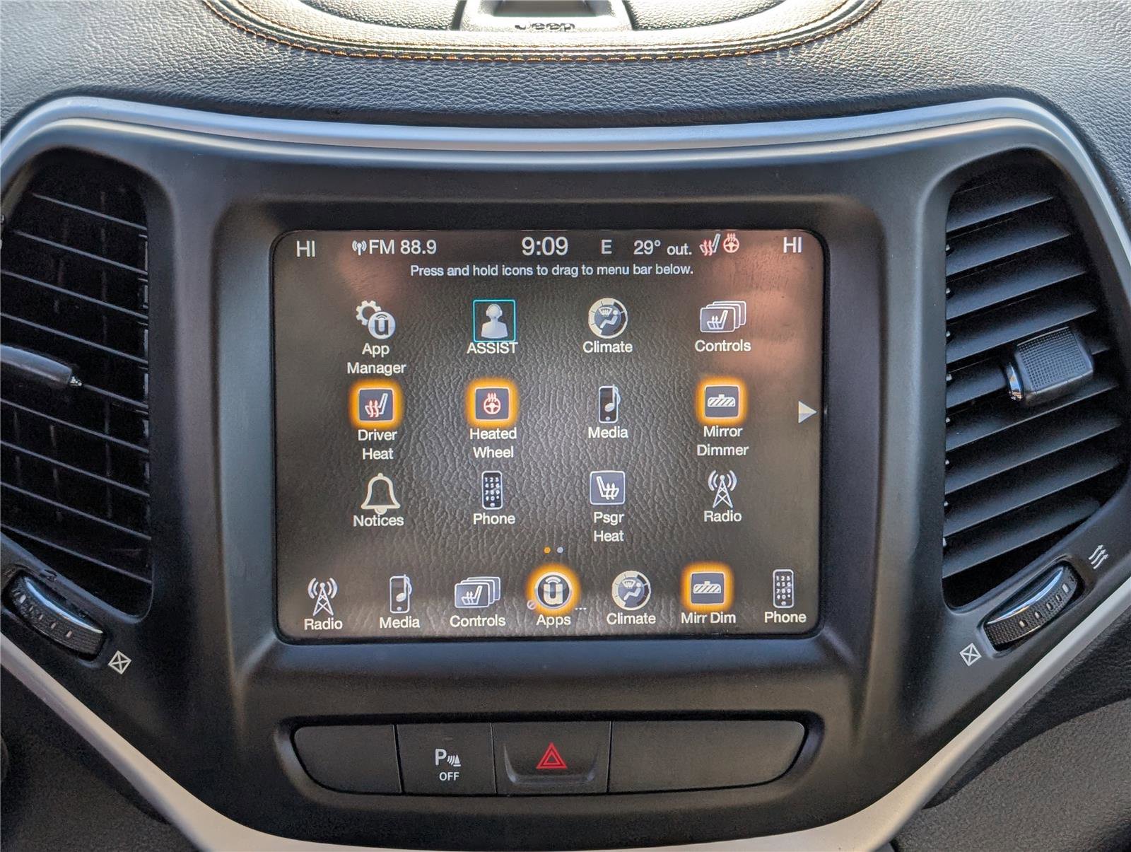 Used 2018 Jeep Cherokee Limited image 28