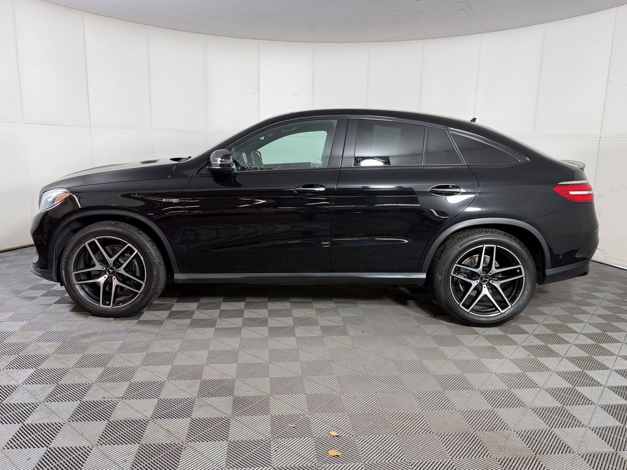 Used 2019 Mercedes-Benz GLE 43 AMG 4MATIC Coupe image 2