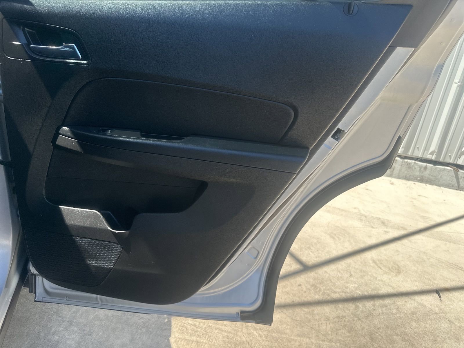 Used 2015 Chevrolet Equinox LT FWD image 15
