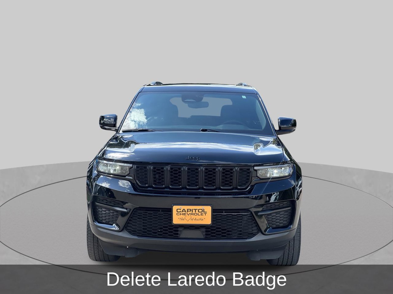 Used 2023 Jeep Grand Cherokee Altitude AWD/4WD image 8