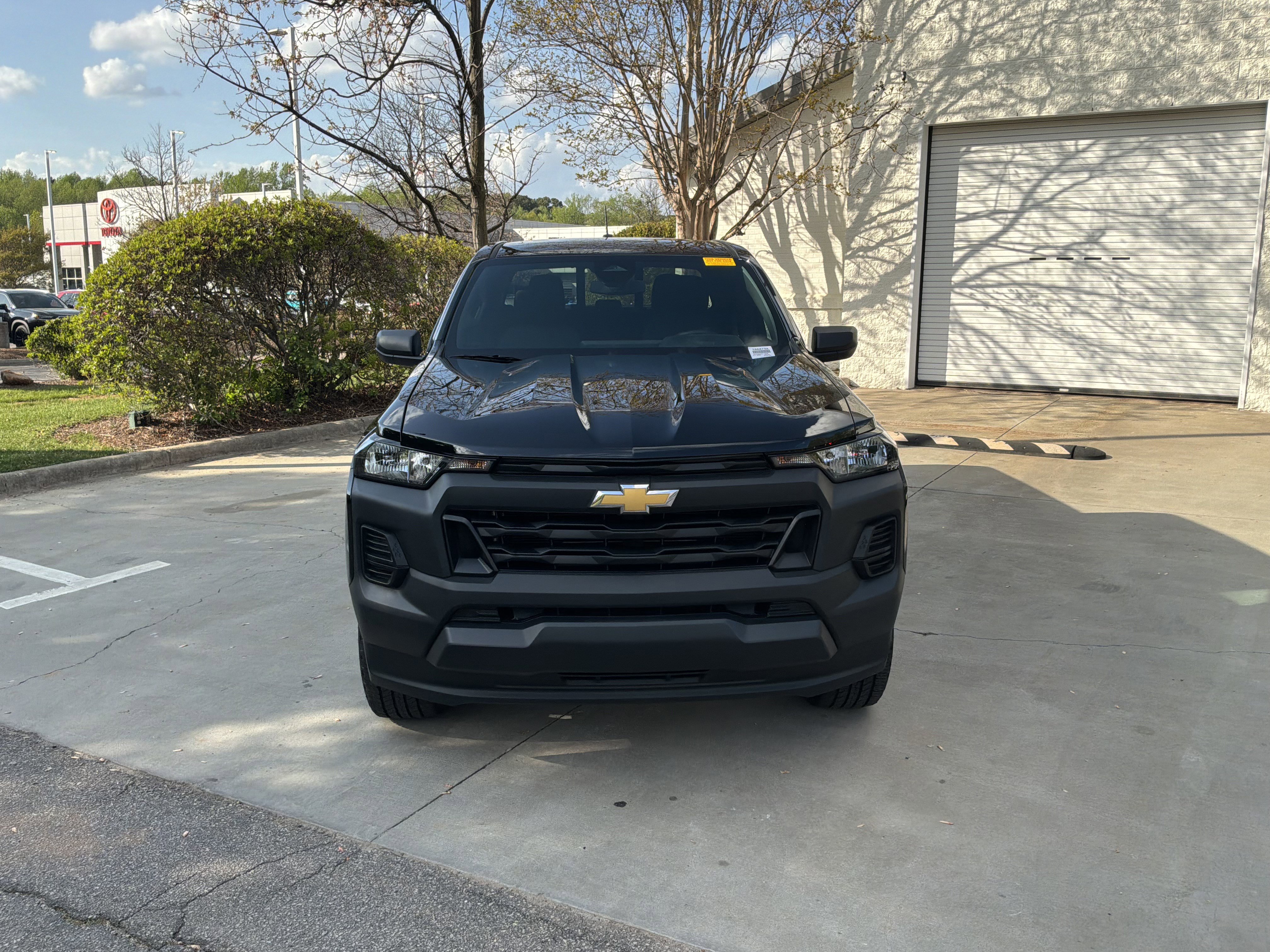 Used 2025 Chevrolet Colorado W/T w/ WT Custom Package image 3