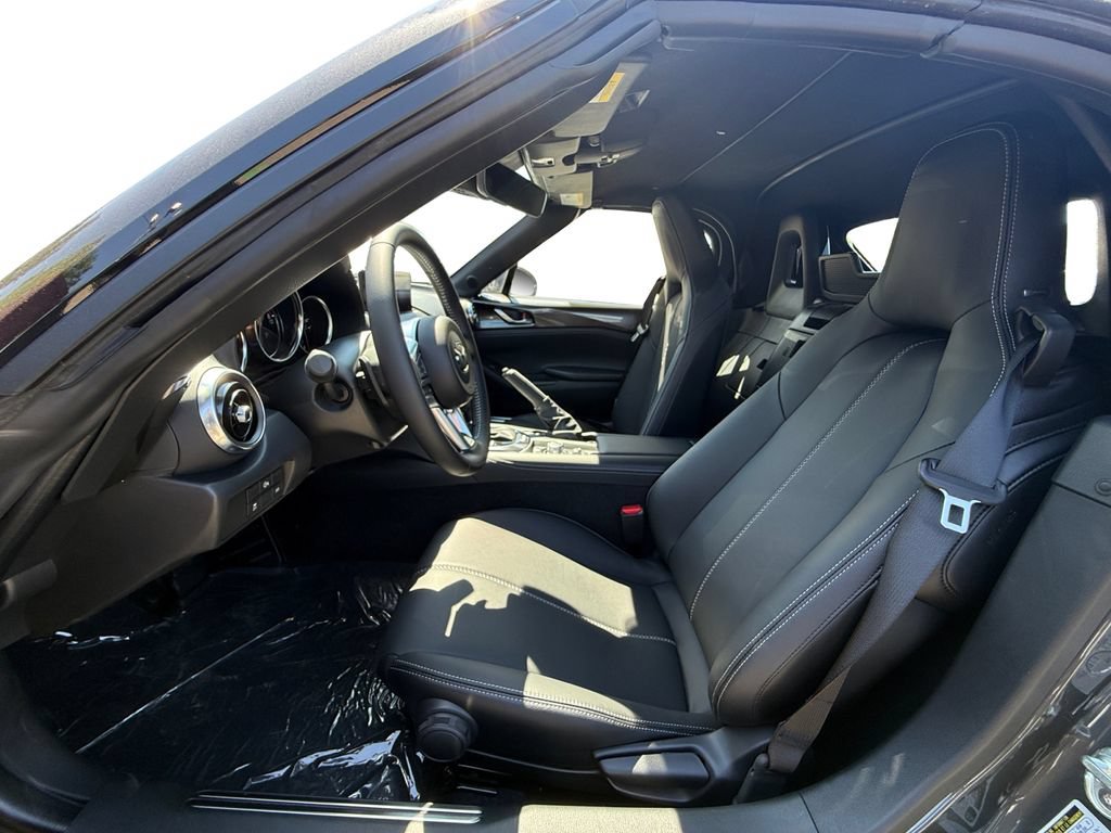 New 2026 MAZDA MX-5 Miata Grand Touring w/ Weather Package RWD image 9