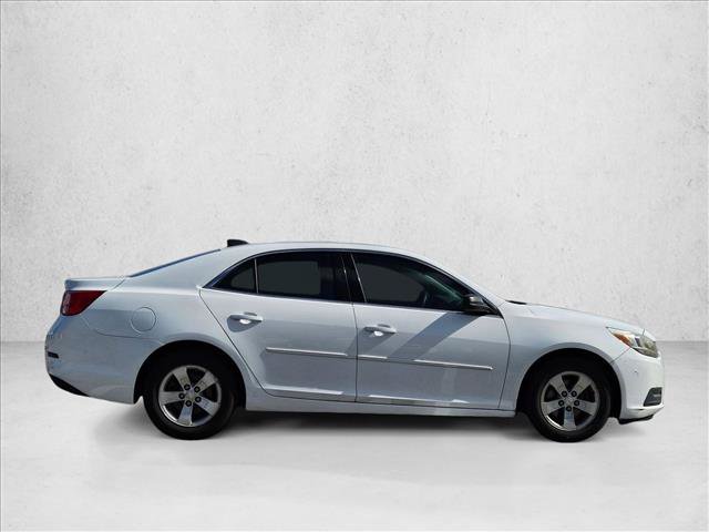 Used 2016 Chevrolet Malibu LS w/ Protection Package FWD image 4