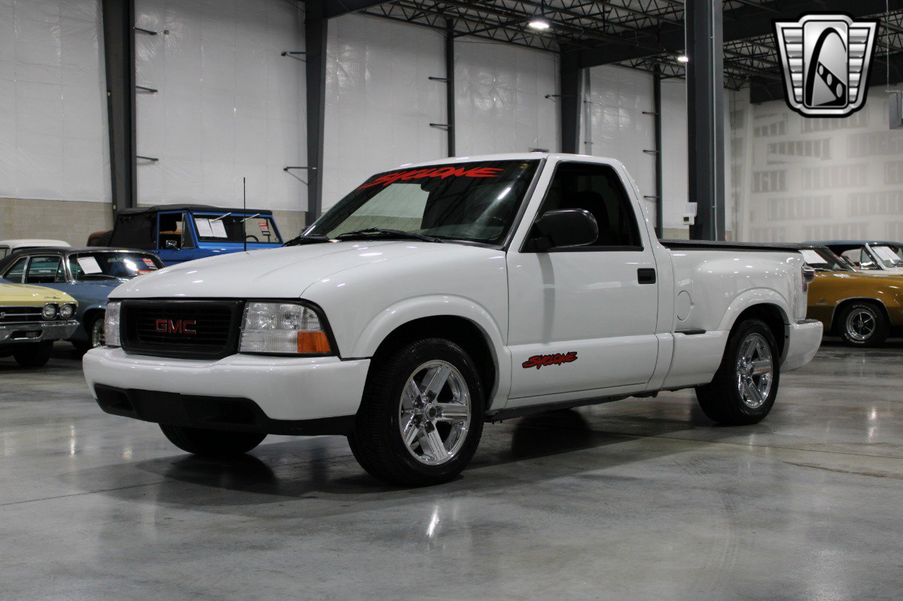 Used 2003 GMC Sonoma SLS w/ SLS Preferred Equipment Group image 12