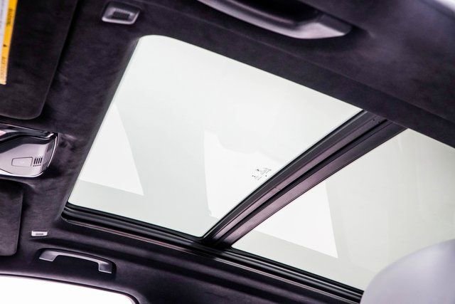 Used 2021 BMW X5 M w/ Executive Package image 43