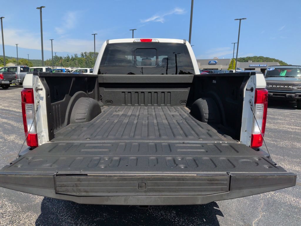 Used 2018 Ford F250 XLT w/ XLT Premium Package AWD/4WD image 32