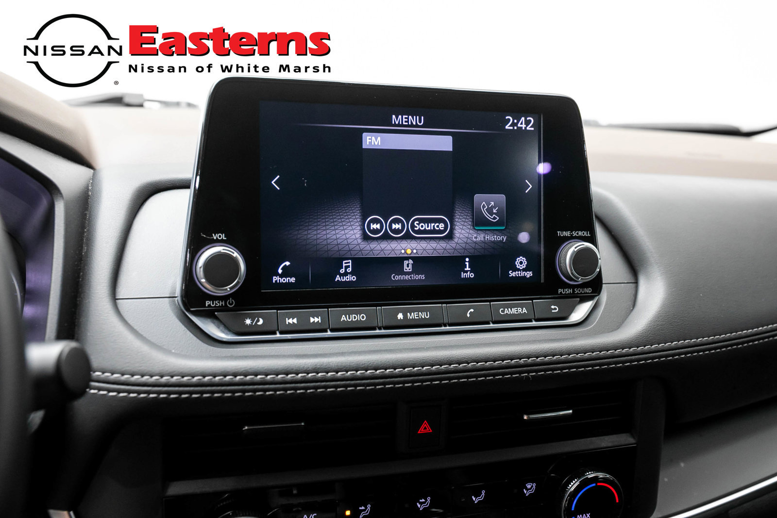 Used 2023 Nissan Rogue S AWD/4WD image 20