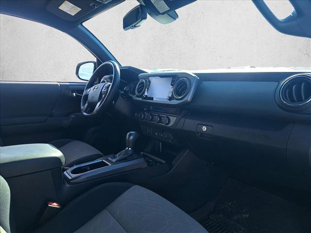 Certified 2023 Toyota Tacoma TRD Off-Road image 17