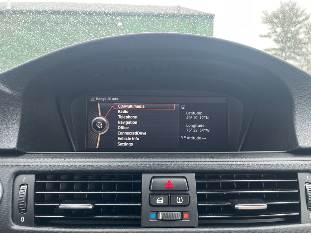 Used 2013 BMW M3 Convertible image 19