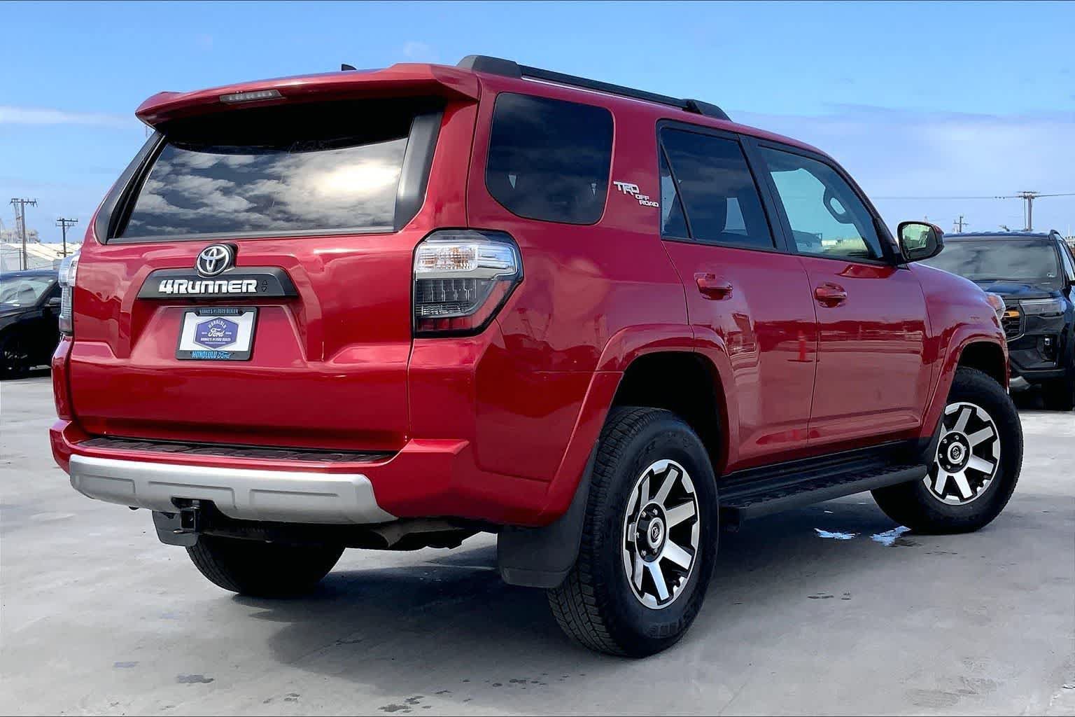 Used 2024 Toyota 4Runner TRD Off-Road AWD/4WD image 22