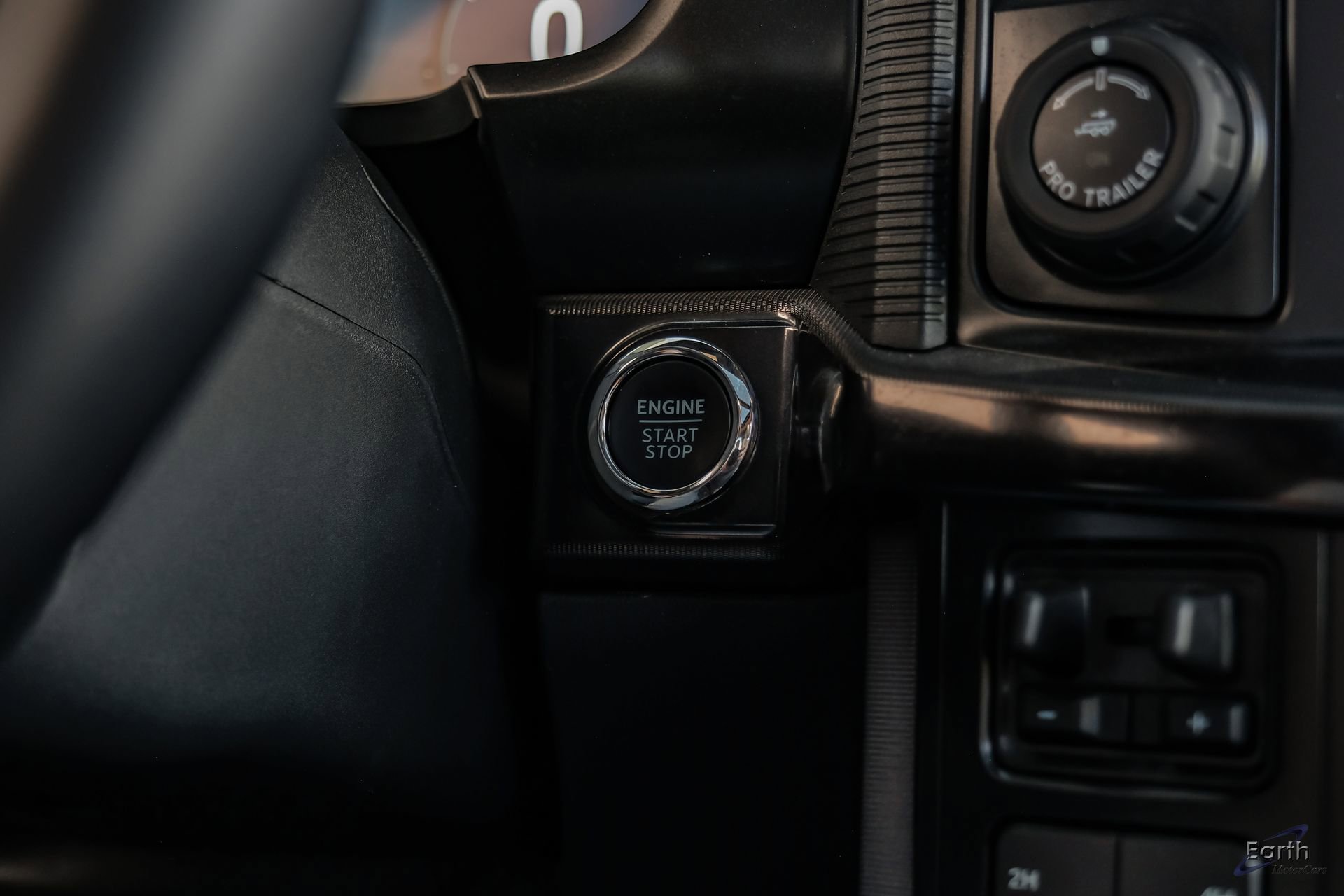 Used 2025 Ford F150 Raptor w/ Equipment Group 803A Raptor R image 89