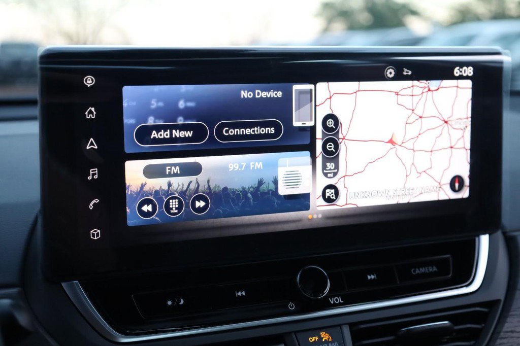 New 2025 Nissan Altima 2.5 SL image 12