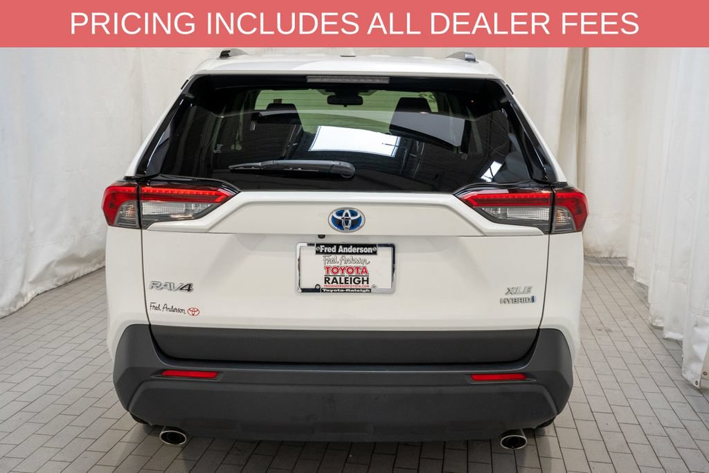 Certified 2023 Toyota RAV4 XLE AWD/4WD image 4