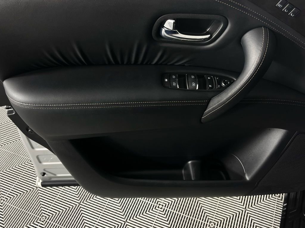 Used 2024 Nissan Armada Platinum w/ Captain's Chairs Package image 21