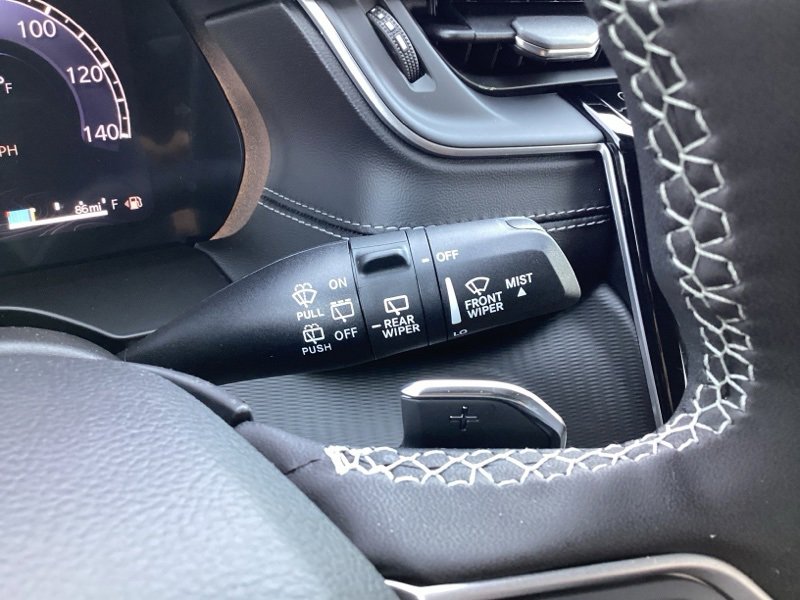 New 2025 Jeep Grand Cherokee Altitude image 35