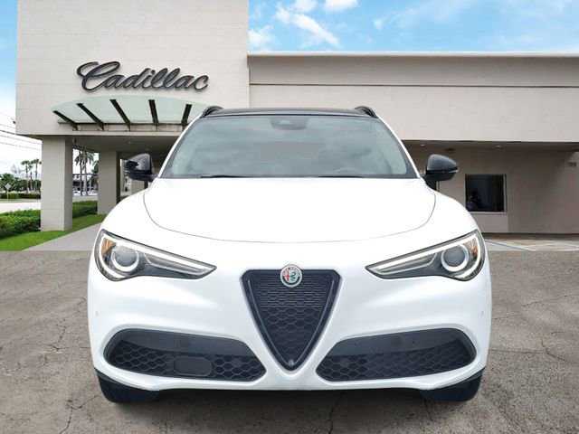 Used 2021 Alfa Romeo Stelvio Sprint w/ Nero Edizione RWD image 8