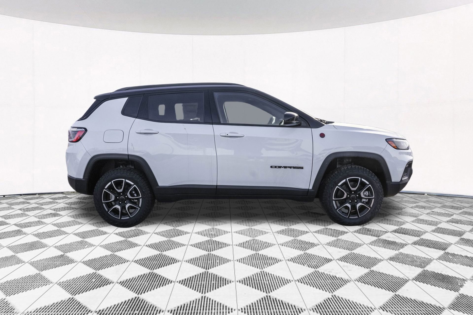 New 2026 Jeep Compass Trailhawk image 11