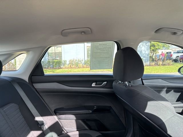 Used 2025 Kia K5 LXS image 14