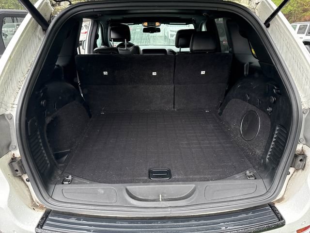 Used 2015 Jeep Grand Cherokee Altitude AWD/4WD image 12