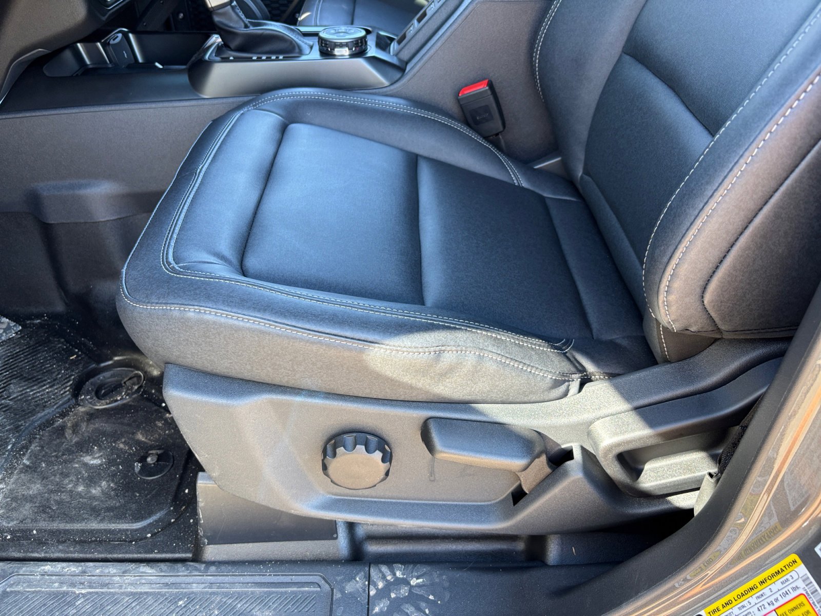 New 2026 Ford Bronco Big Bend w/ Black Diamond Package image 13