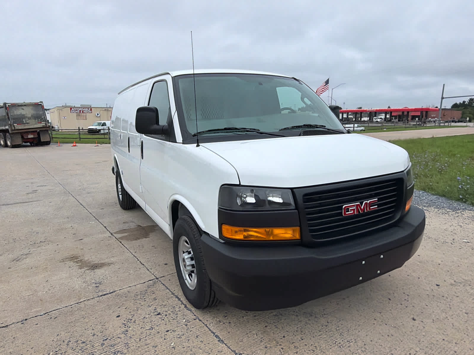 New 2026 GMC Savana 2500 w/ Driver Convenience Package RWD image 2
