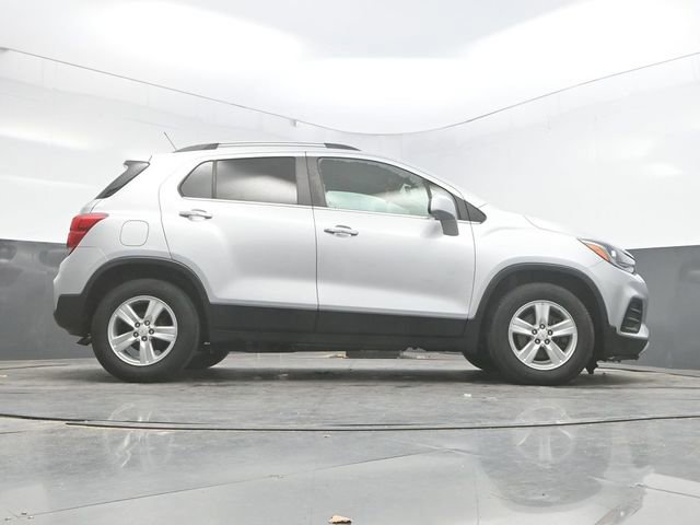 Used 2019 Chevrolet Trax LT w/ LT Convenience Package image 33