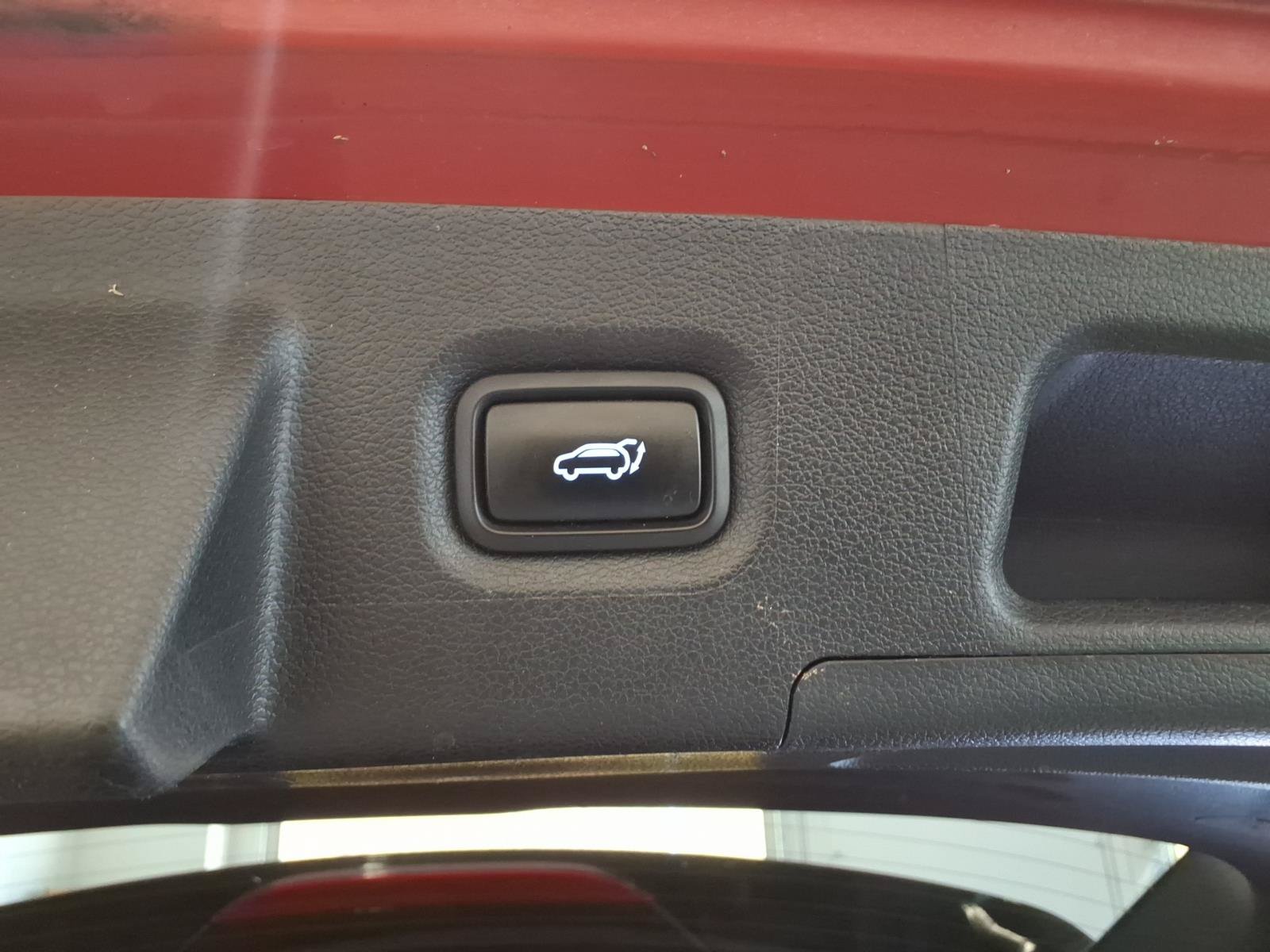 Used 2022 Hyundai Santa Fe SEL w/ Convenience + Premium Package AWD/4WD image 20