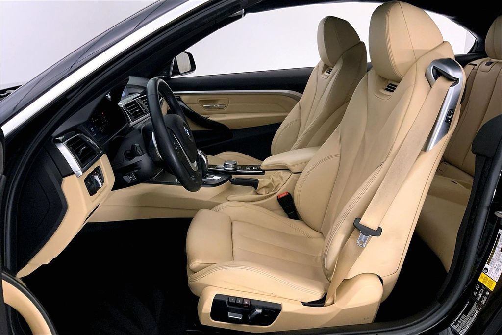 Used 2020 BMW 430i xDrive Convertible w/ Executive Package AWD/4WD image 13