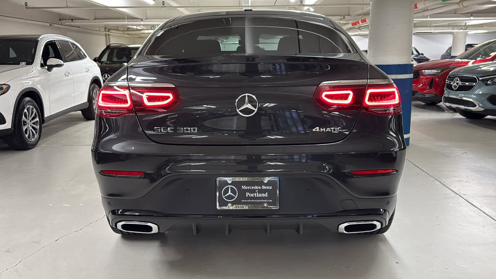 Used 2023 Mercedes-Benz GLC 300 4MATIC Coupe image 8