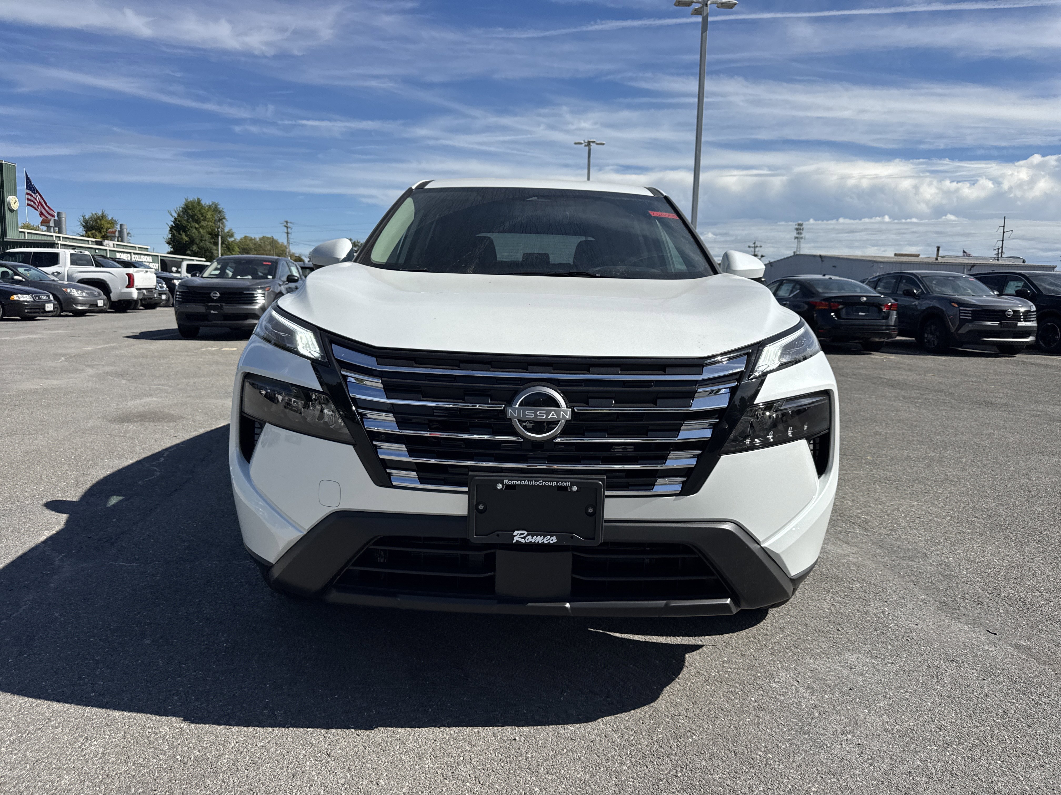 New 2026 Nissan Rogue SV image 2