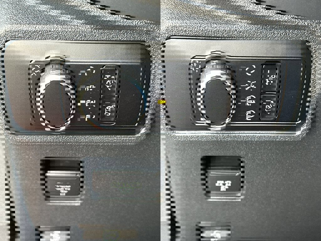 New 2026 Ford Bronco Big Bend image 25