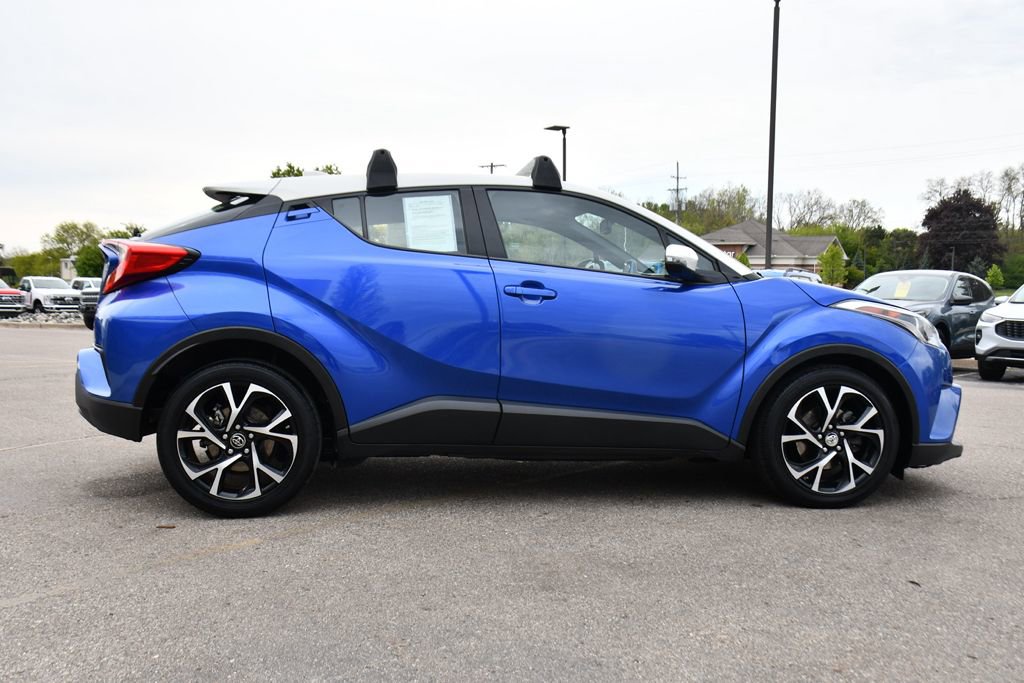 Used 2019 Toyota C-HR XLE FWD image 7