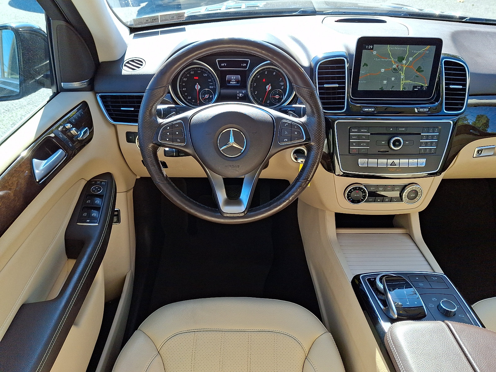 Used 2018 Mercedes-Benz GLE 350 4MATIC image 13
