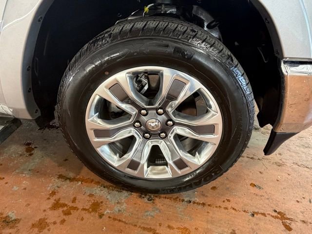 Used 2023 RAM 1500 Limited image 8