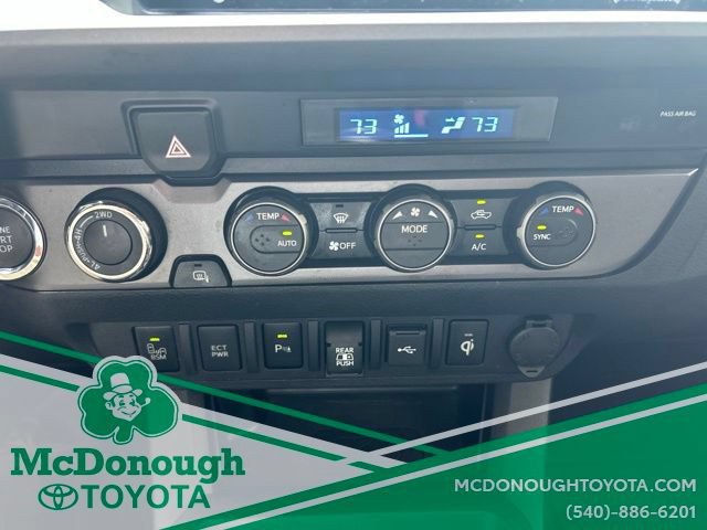 Used 2021 Toyota Tacoma TRD Sport w/ Technology Package AWD/4WD image 13