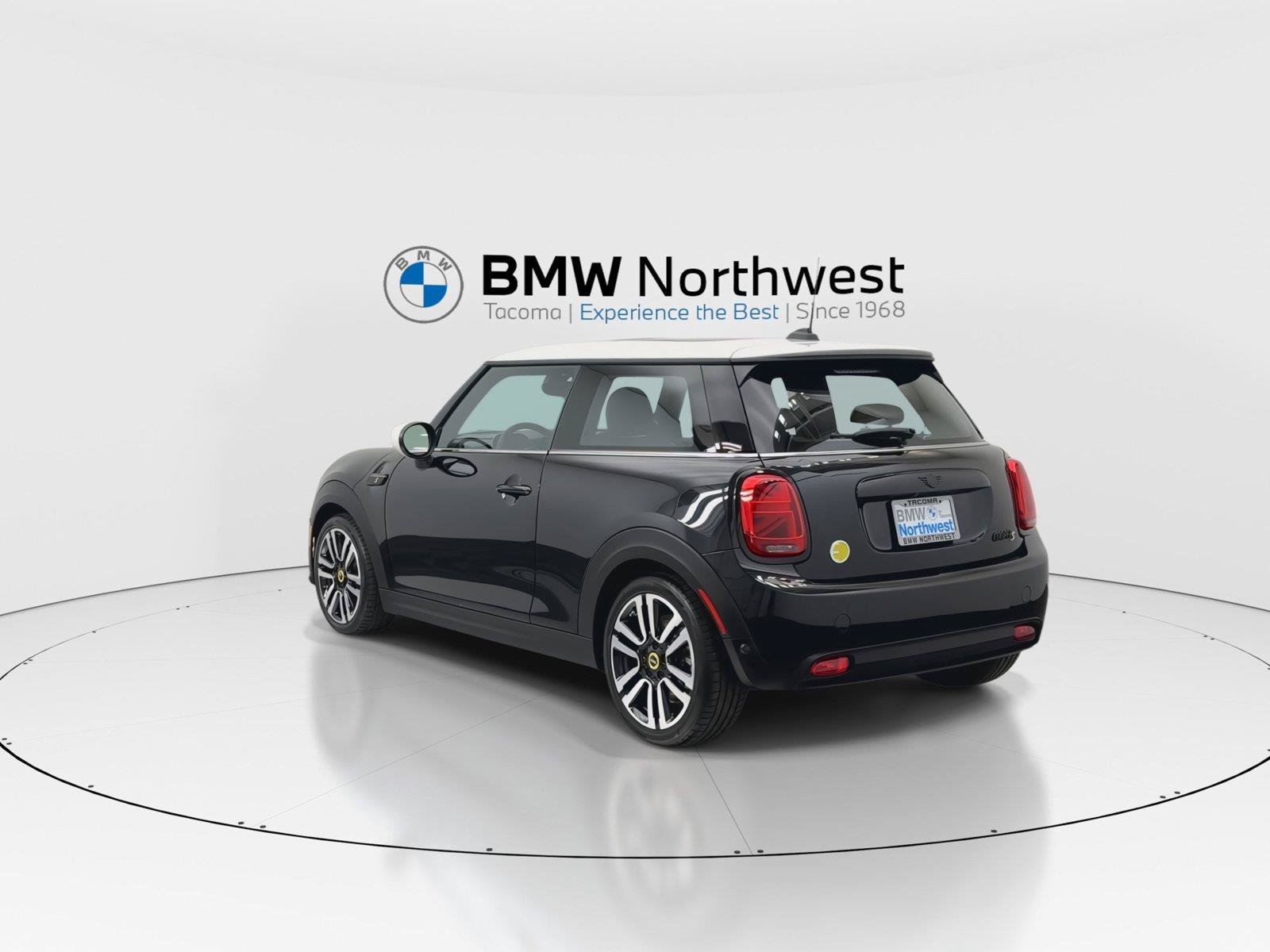 Used 2023 MINI Cooper SE FWD image 12