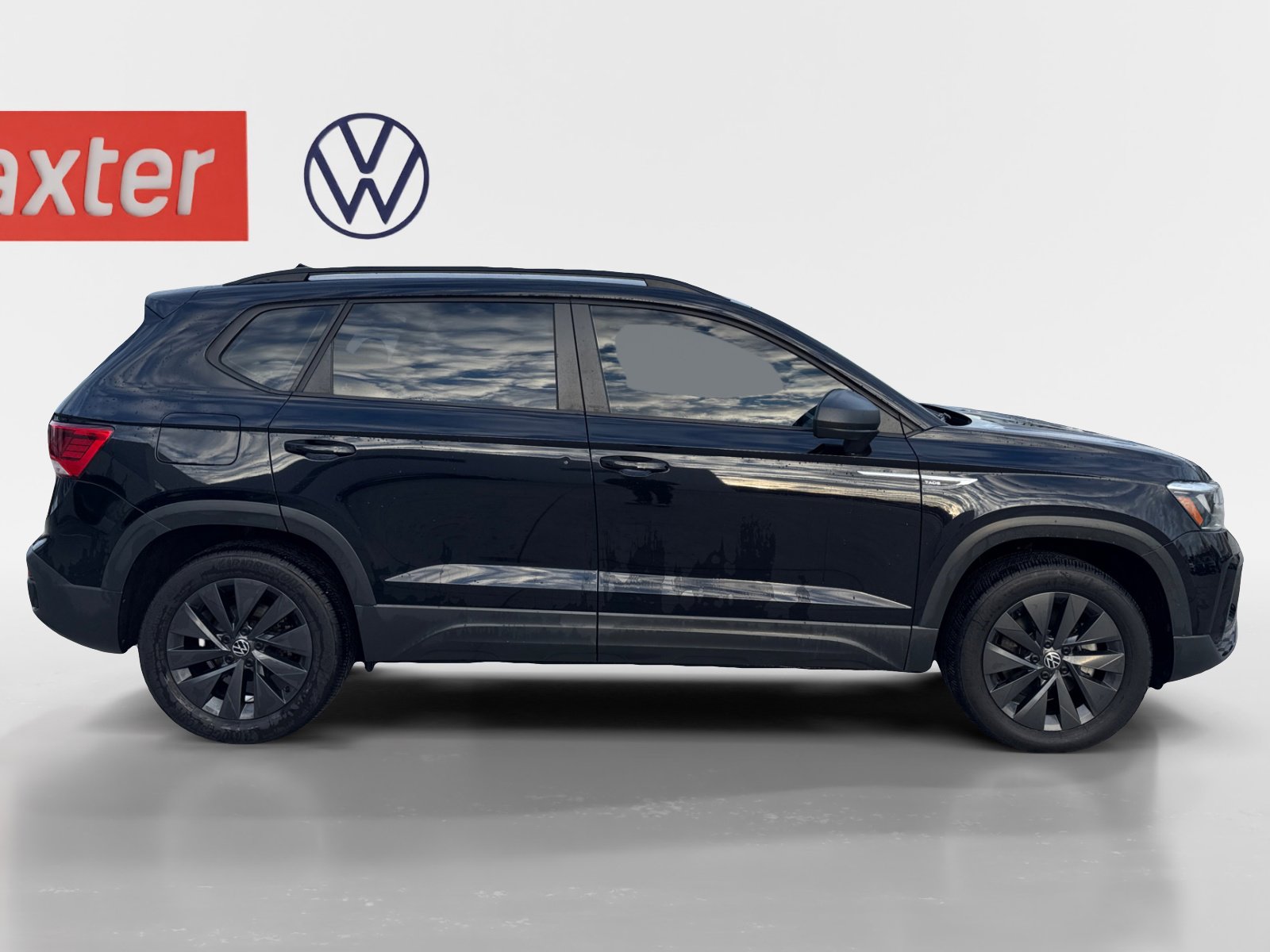 Certified 2022 Volkswagen Taos S image 11