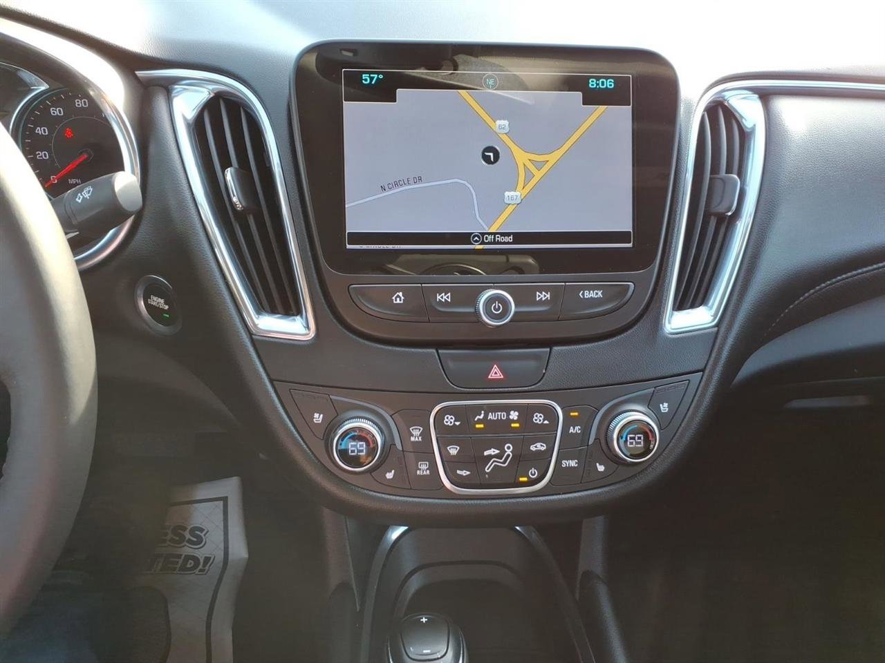 Used 2017 Chevrolet Malibu Premier image 13