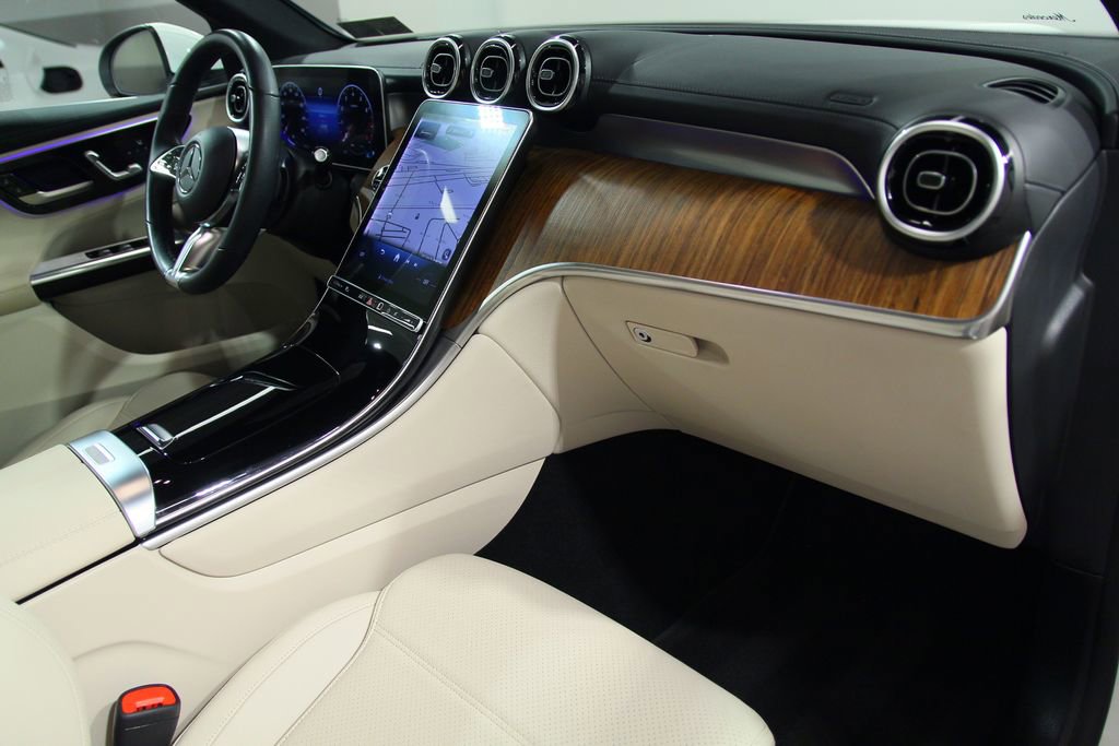 Certified 2023 Mercedes-Benz GLC 300 4MATIC image 22