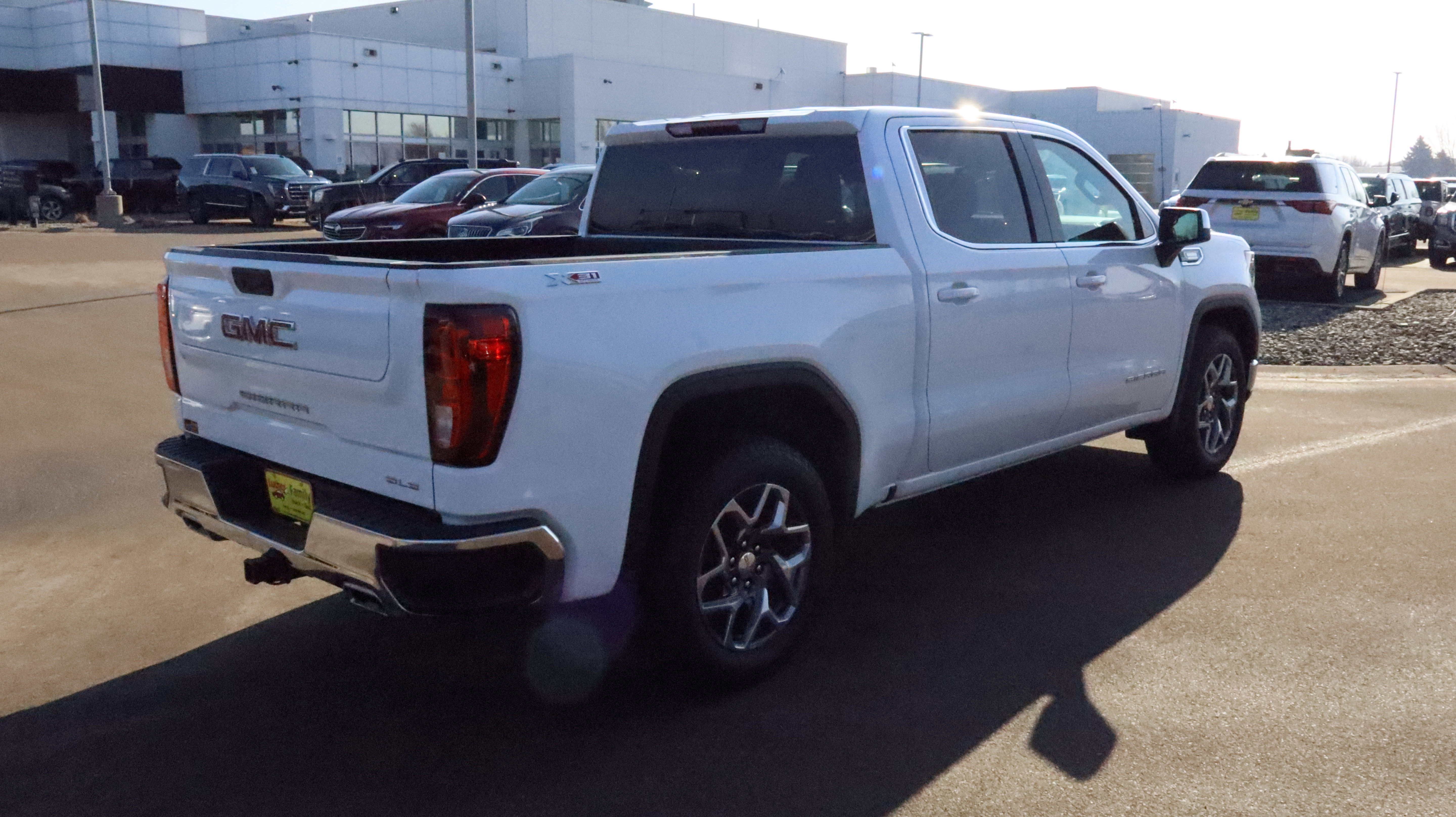 Certified 2023 GMC Sierra 1500 SLE AWD/4WD image 7