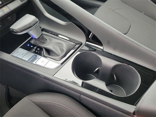New 2026 Hyundai Elantra Blue image 13