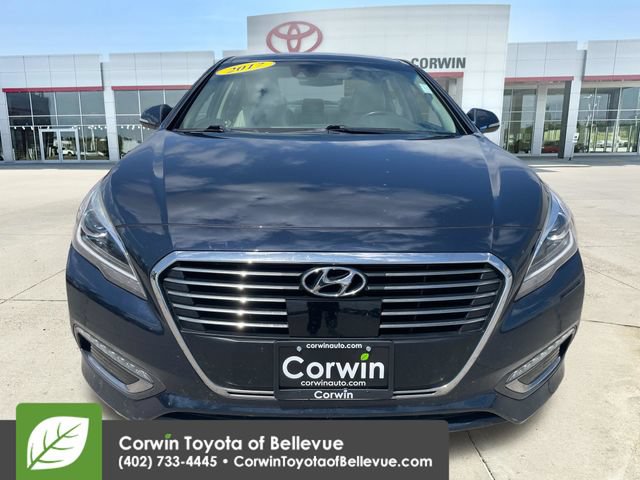 Used 2017 Hyundai Sonata Limited w/ Ultimate Package 02 FWD image 8