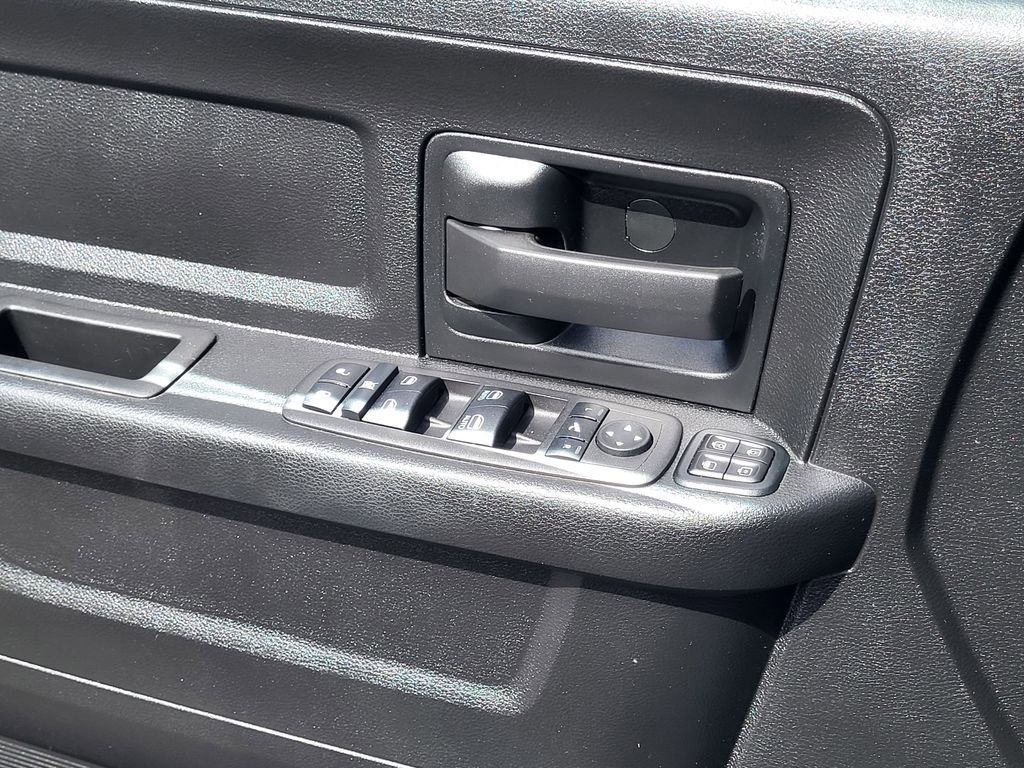 Used 2024 RAM 3500 Tradesman image 31