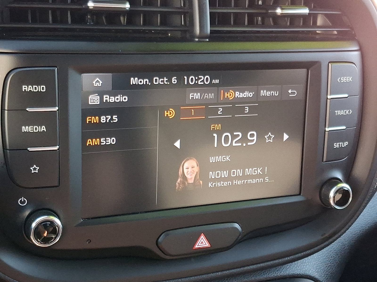 Certified 2022 Kia Soul LX w/ Technology Package image 16