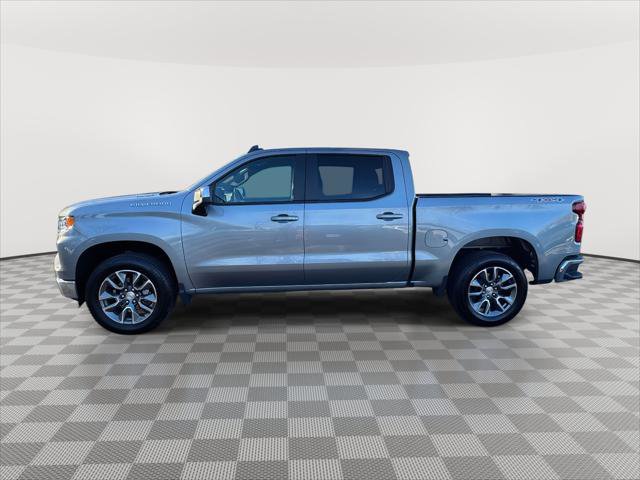 Used 2025 Chevrolet Silverado 1500 LT image 4