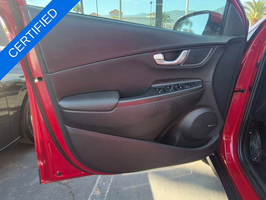 Used 2023 Hyundai Kona Limited image 12