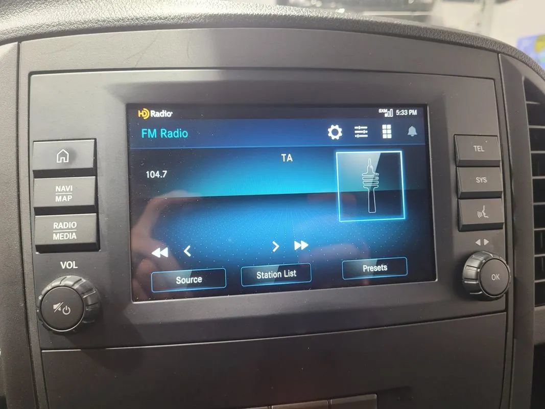 Used 2022 Mercedes-Benz Metris image 75