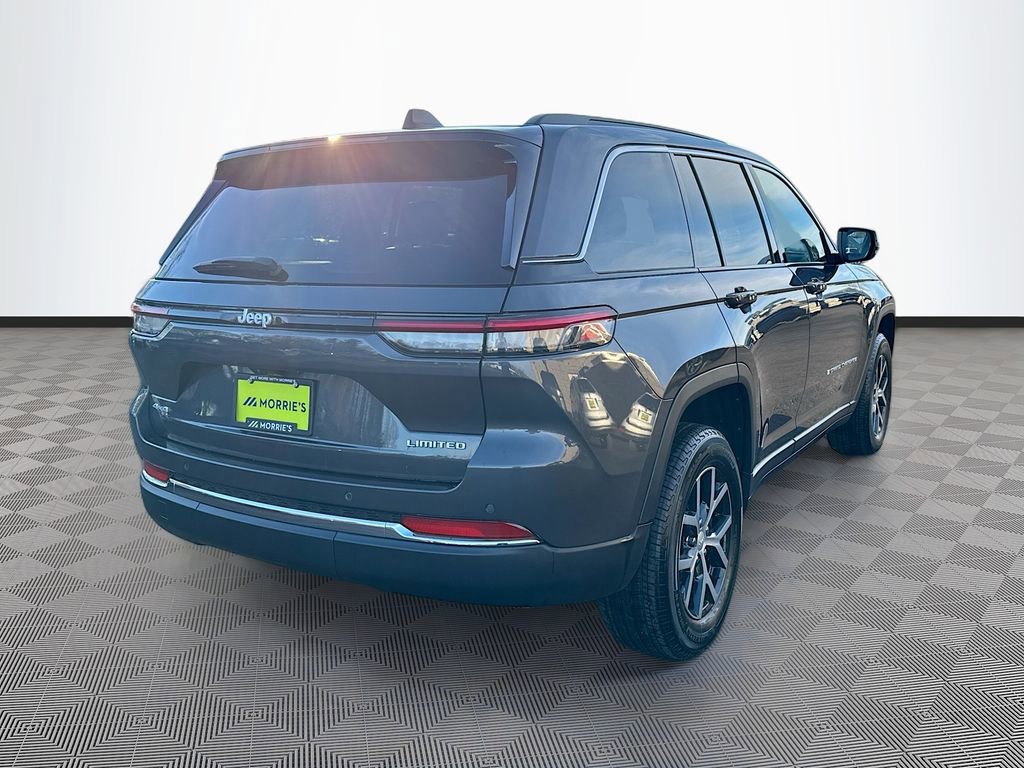 Used 2024 Jeep Grand Cherokee Limited image 4